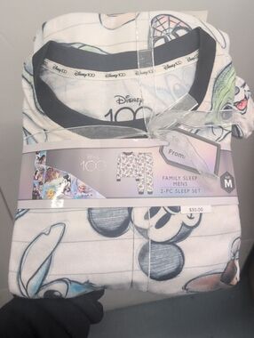 Disney 100 Mens 2pc Family Sleep Set Size M